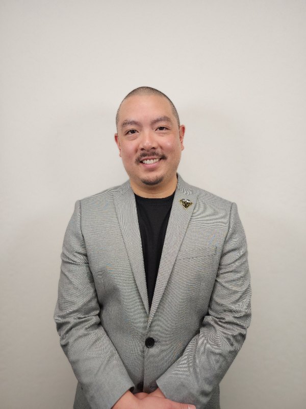 Steele Nakamoto
